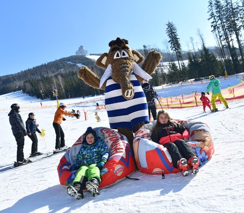 Ski School and Skiparks for Children