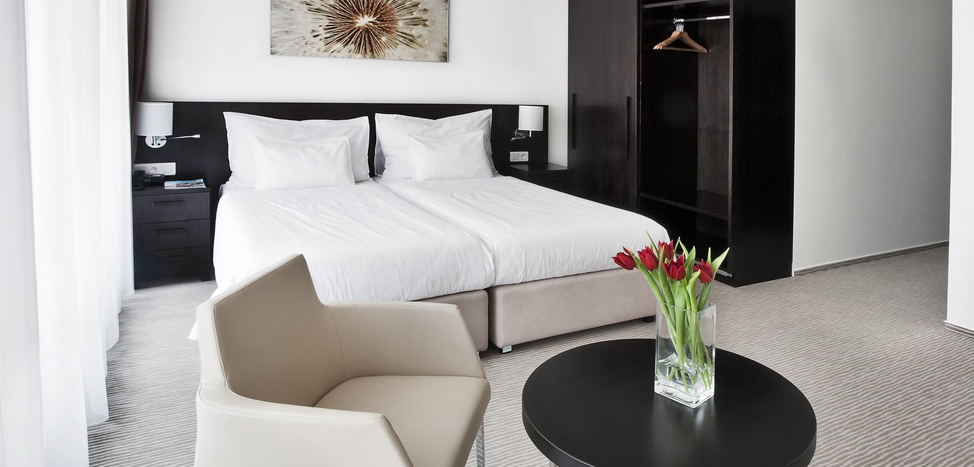 Three-bed superior